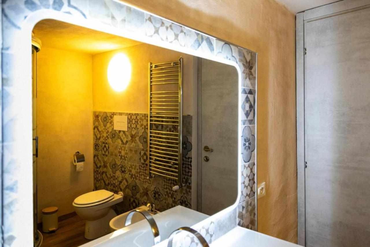 Appartement La Casa Dello Stilista à Brescia Extérieur photo